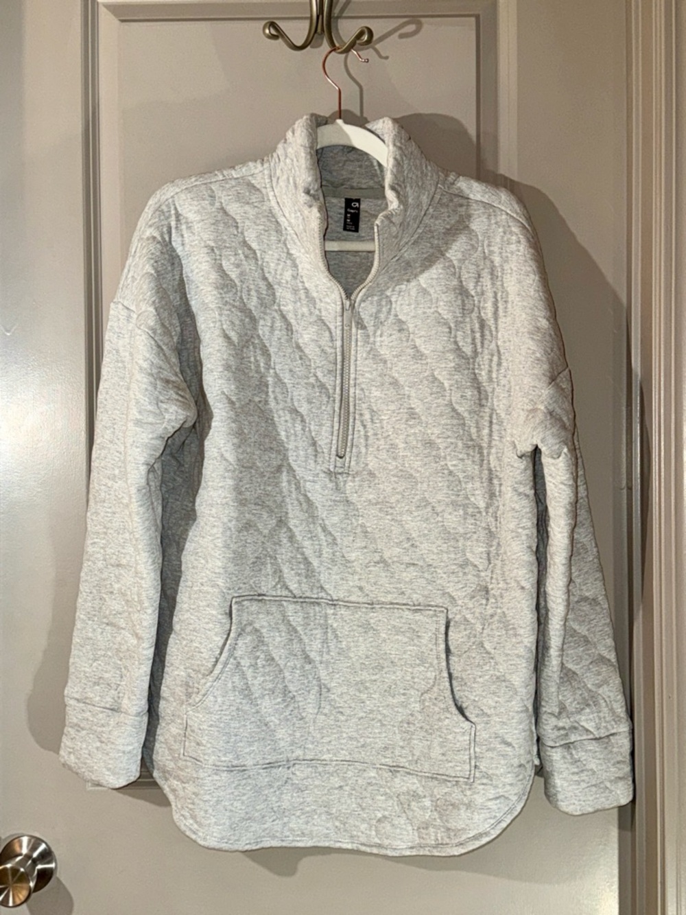 GAP Fit Gray Quilted Pullover - GapFit
